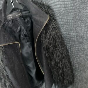 Zara faux fur sleeve felt zip up jacket M